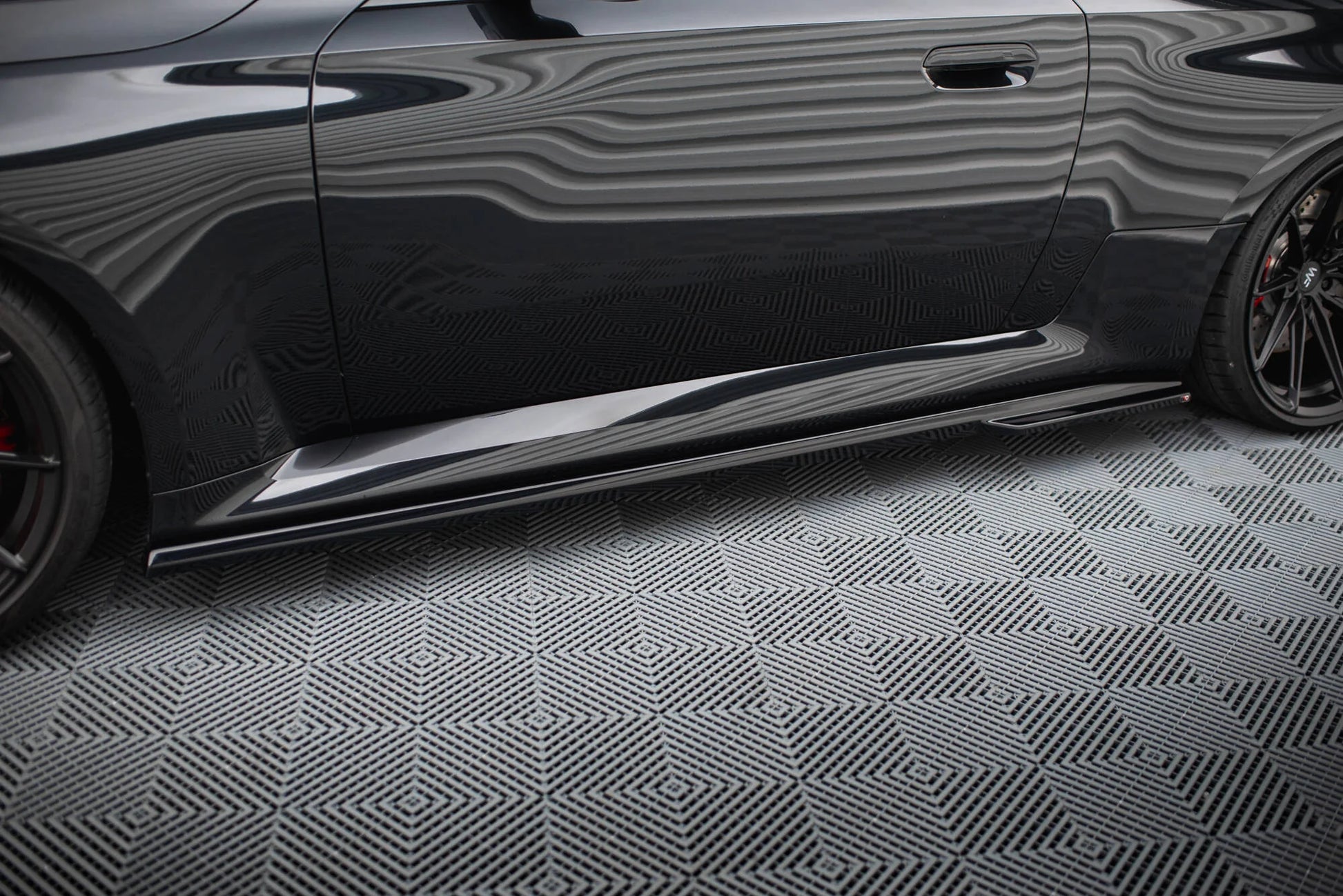 carbon fiber Pattern SIDE SKIRTS DIFFUSERS V.1  M2 G87
